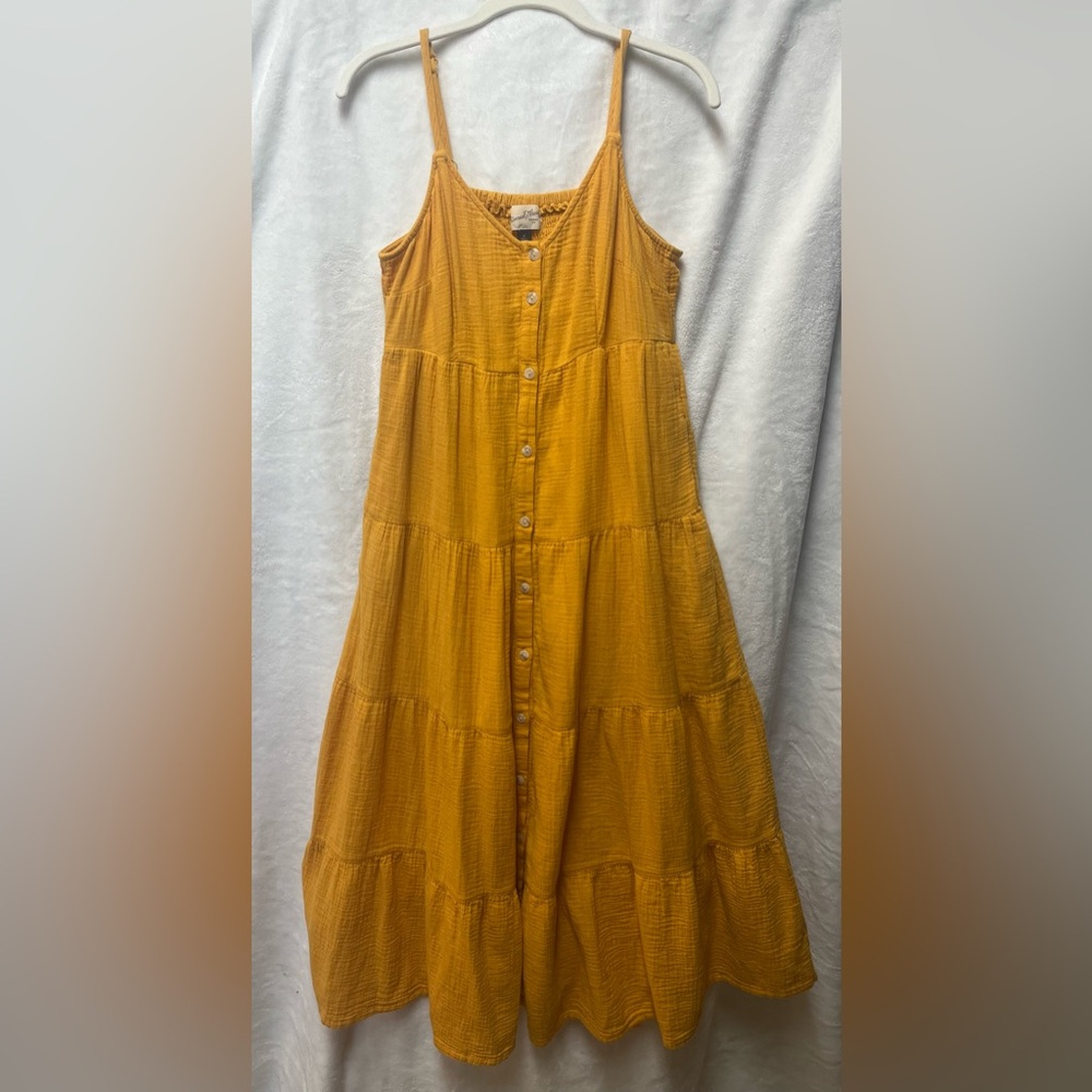 Yellow button down midi  tiered dress size medium by universal thread
